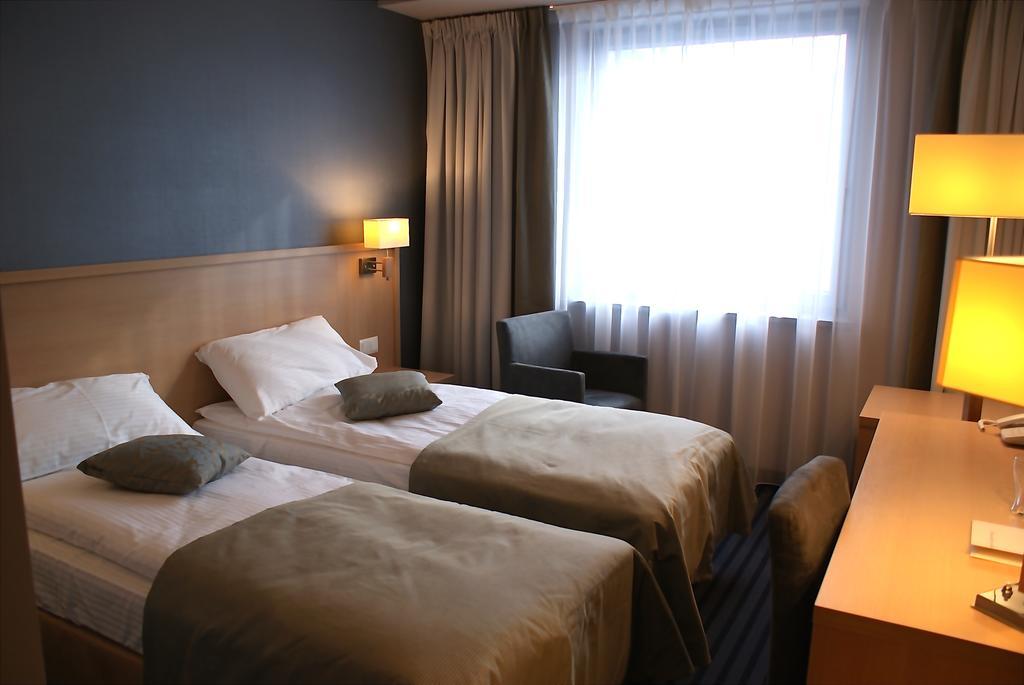 Hotel Lazur Spa & Conference Kaliszki Δωμάτιο φωτογραφία